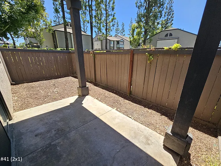 Stonewood Apartments — Photo 35