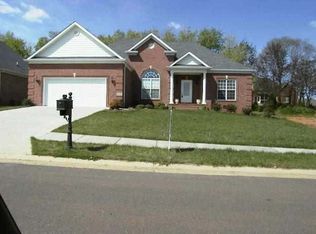 2757 Laurelstone Ln, Bowling Green, KY 42104