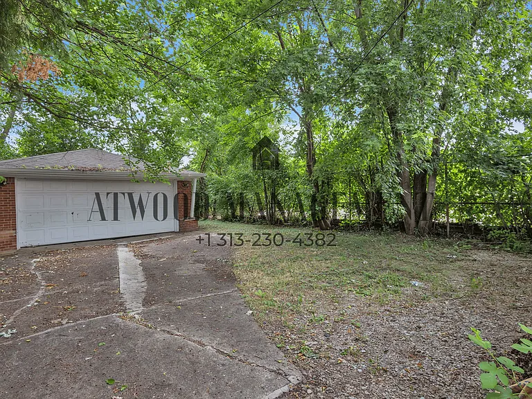 7677 Westwood St — Photo 16