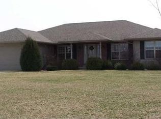 250 Fairview, Washington, IL 61571