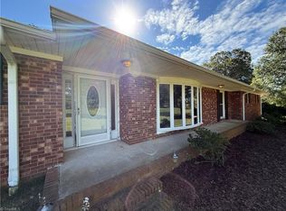 580 Tom Livengood Rd, Winston Salem, NC 27107