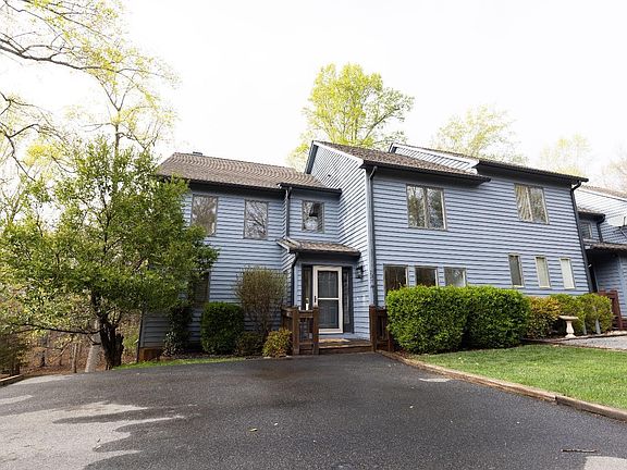 2nd image of 207 Mallard Dr