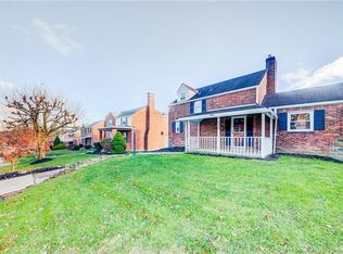 5345 Fieldcrest Dr, Pittsburgh, PA 15236