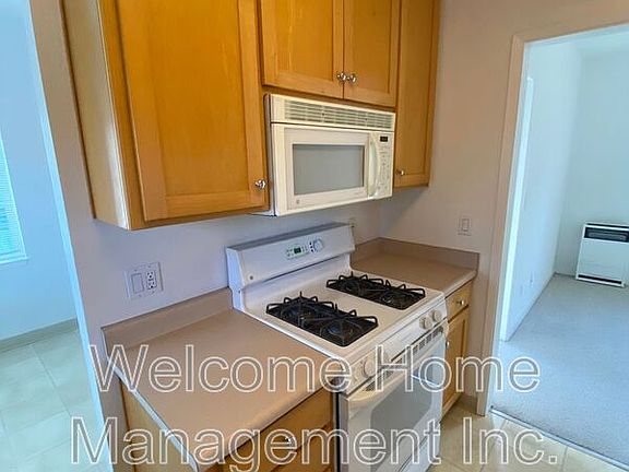 5th image of 1426 Henry St Unit D