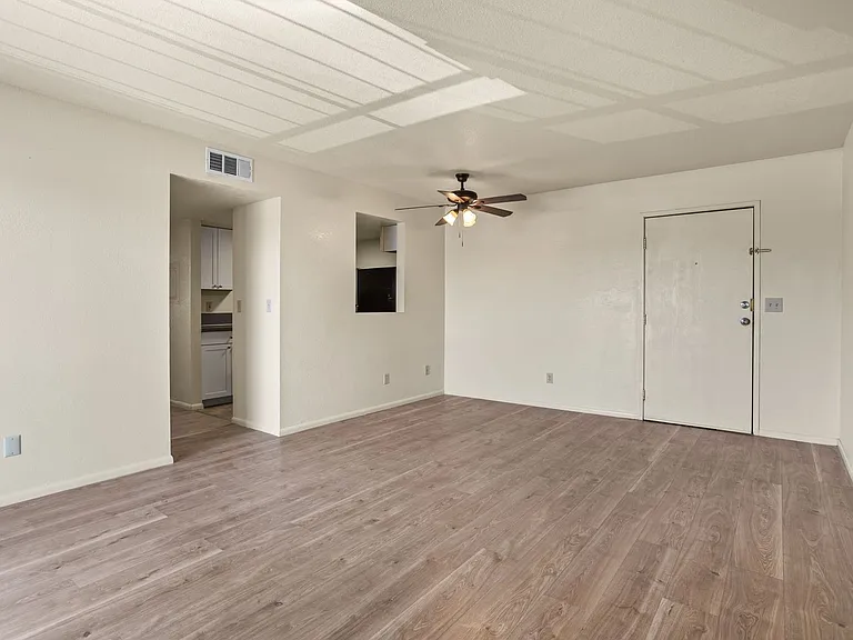 3150 E Bellevue St — Photo 4