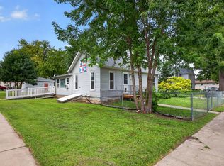 17 2nd St NE, Kasson, MN 55944