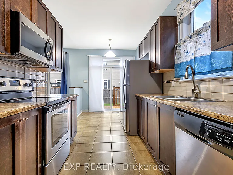 635 Moorpark Ave — Photo 12