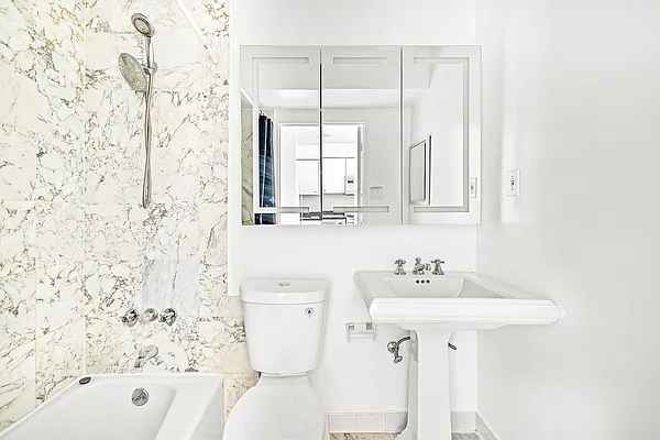 Rented by Berkshire Hathaway HomeServices New York Properties | media 8