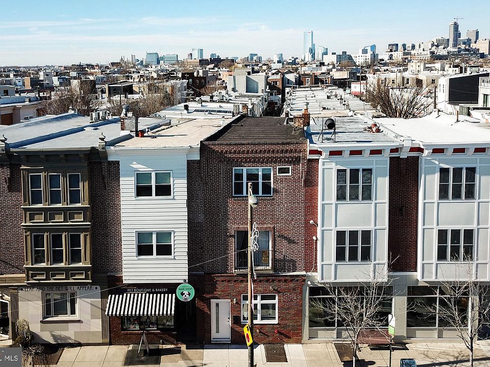 1st image of 1542 E Passyunk Ave Floor 3