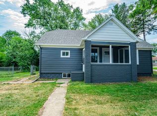 908 W 14th St, La Porte, IN