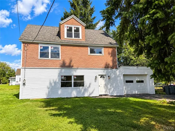 1103 Seneca St, Rome, NY 13440