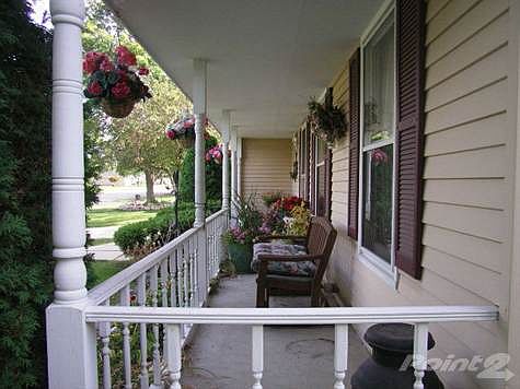 1934 Sq Ft of Living Space