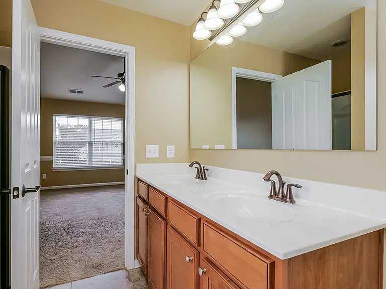 4988 Old Towne Village Cir — Photo 13