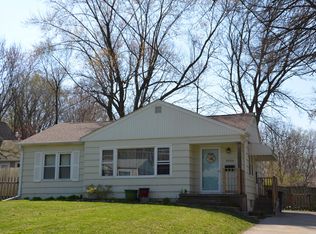 5926 Rutland Dr, Des Moines, IA 50311