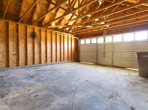 Baldwin Villas, 122 Warwick Dr #E67de57b1, Pontiac, MI 48340