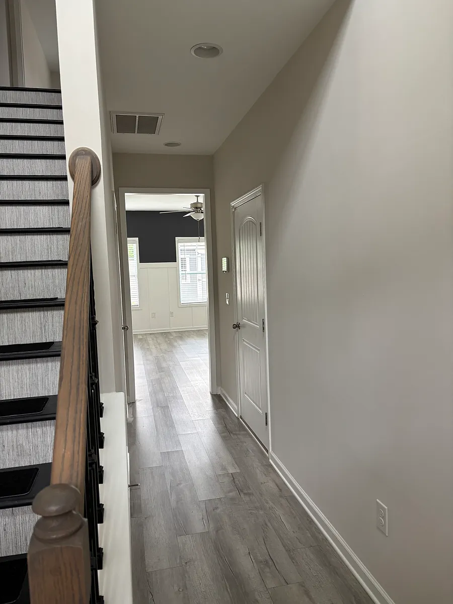 Building Photo - 638 Grantleigh Dr
