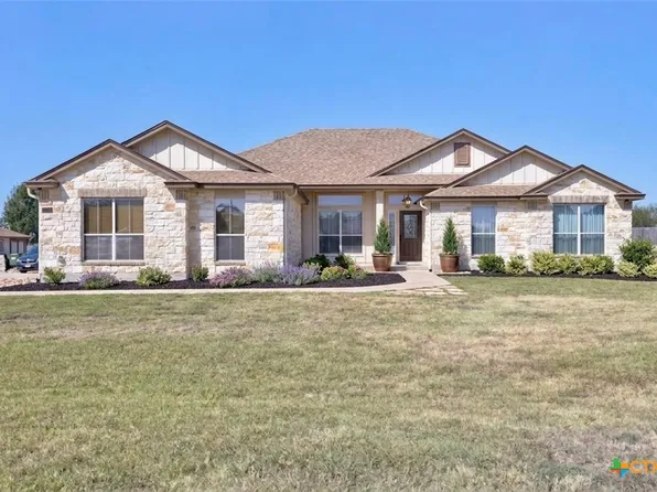 104 S Buckboard, Liberty Hill, TX 78642