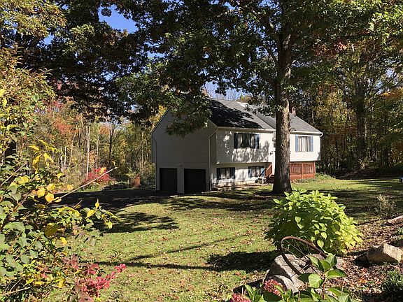 8 Mountain View Avenue