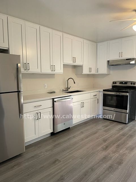 1st image of 210 Kittoe Dr #B