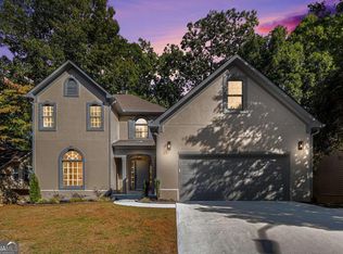 217 Tennis Court Ln NW, Kennesaw, GA