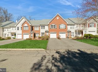509 Tuxford Ct, Pennington, NJ