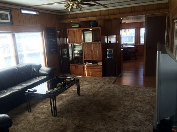 5th image of 6233 Virginia City Ln