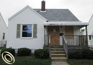1st image of 7271 Grandville Ave