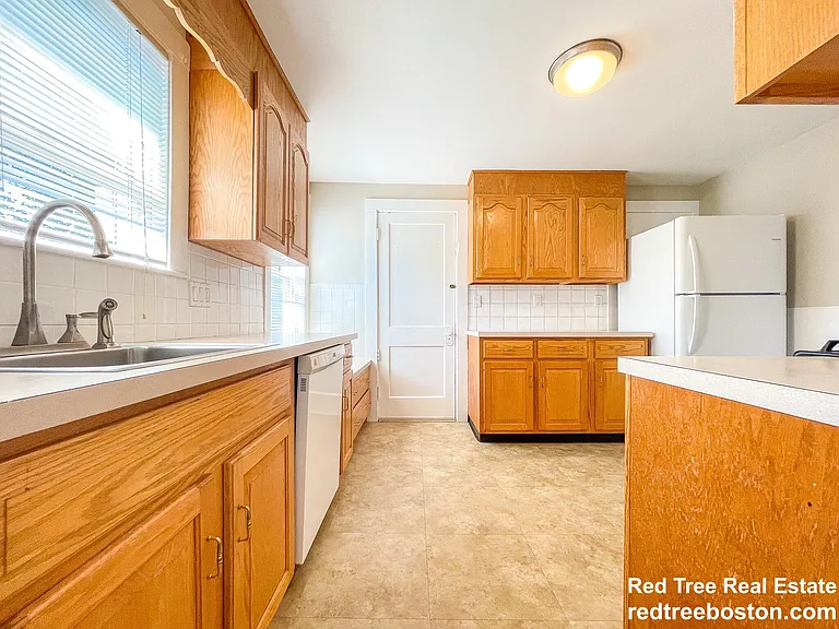 57 Breck Ave #2 — Photo 4