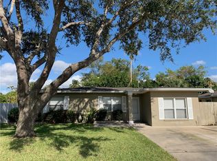 15807 3rd St E, Redington Beach, FL 33708