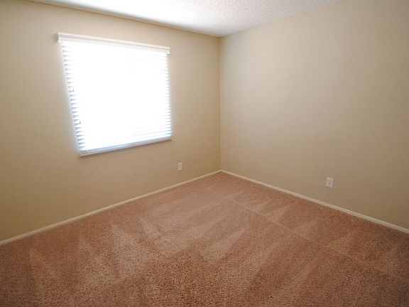 5th image of 3424 W Mandalay Ln