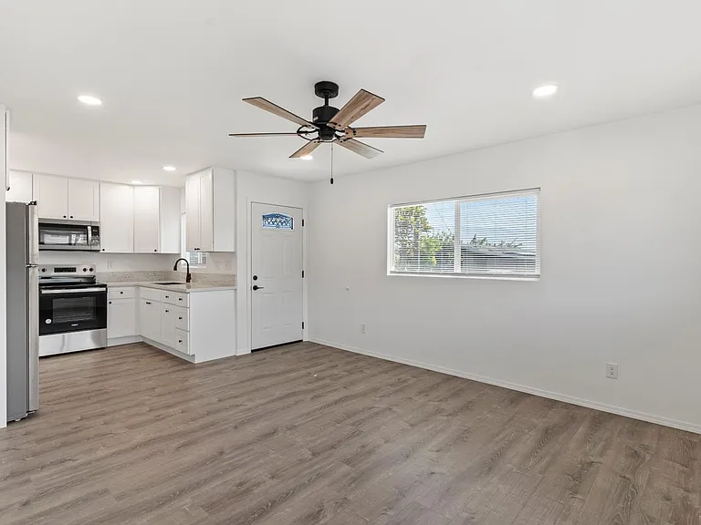 630 Kailana St — Photo 13