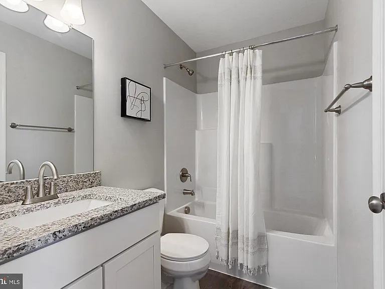 304 Avon Dr — Photo 14