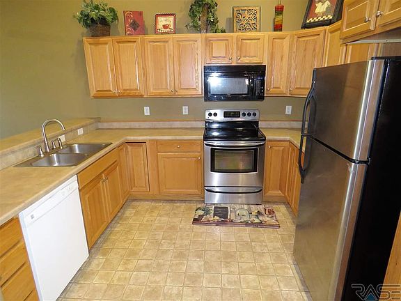 5th image of 3501 W Hughes Pl
