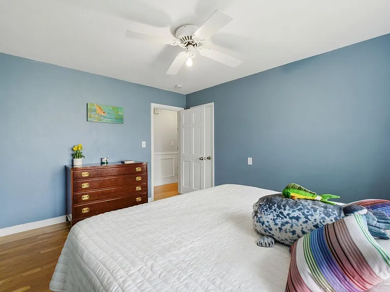 730 Nagel Dr — Photo 22