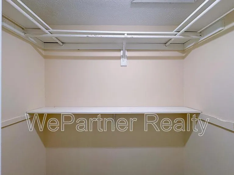 5332 Winslow Xing — Photo 22