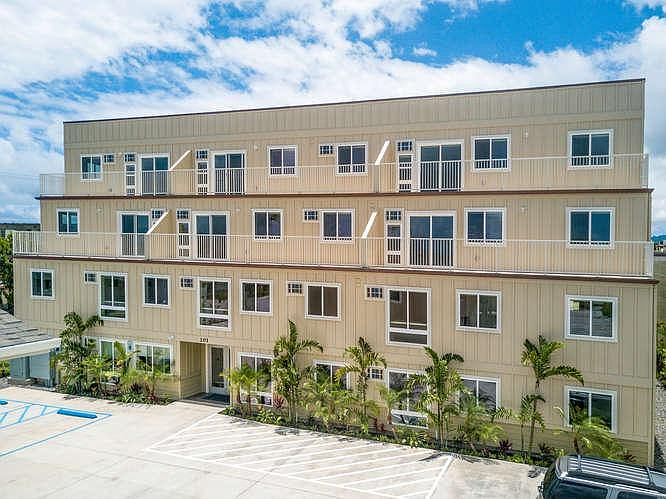 Hale Maluniu Apartment Building