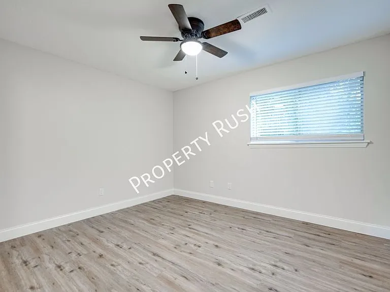 2323 Green Forest Dr #A — Photo 23