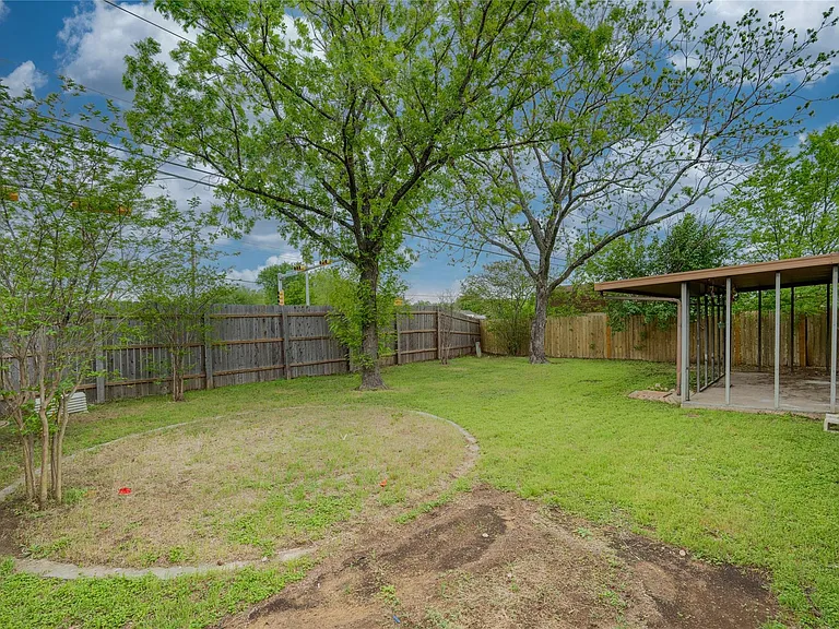 4811 Brushy Ridge Dr — Photo 13