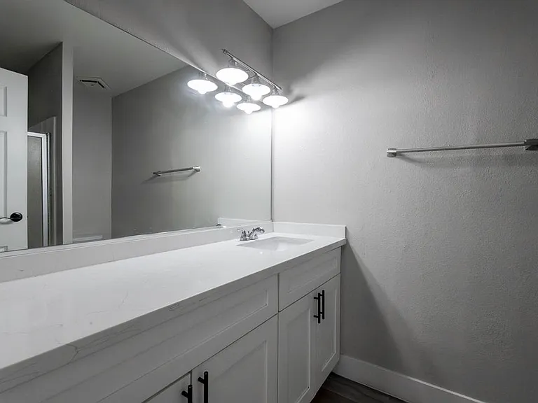 1501 Living Desert Dr #D — Photo 19