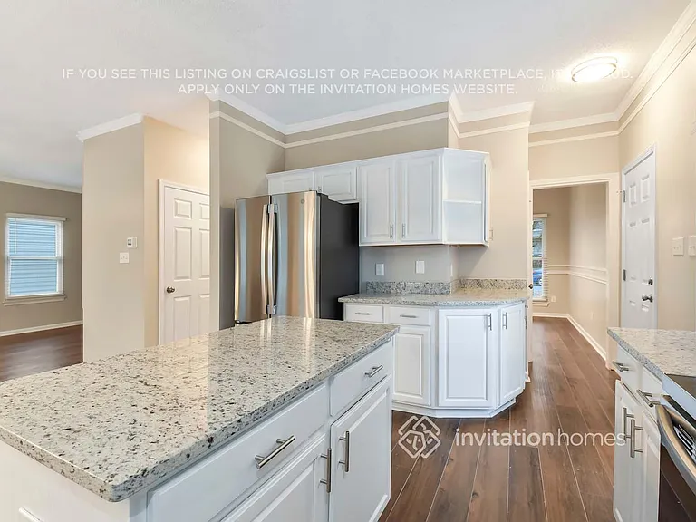 14214 Misty Brook Ln — Photo 10