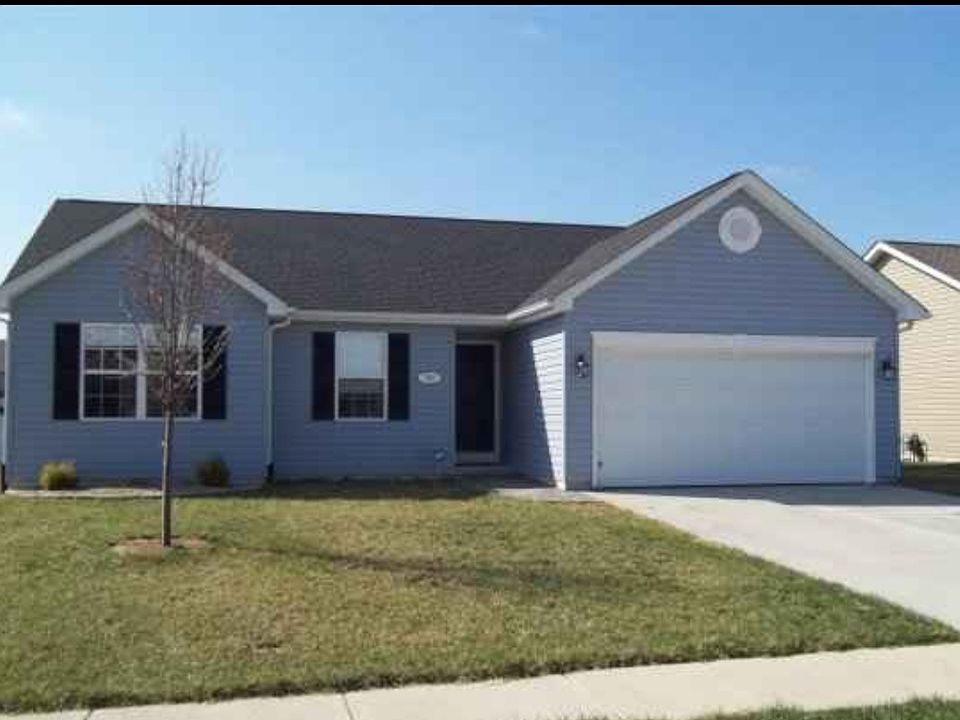 1st image of 731 Moorland Cir