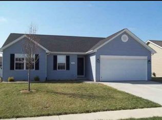 731 Moorland Cir, Mascoutah, IL 62258