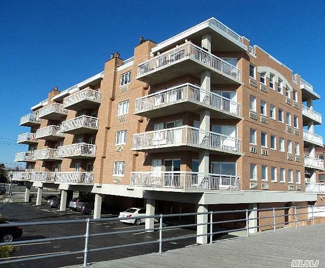 1st image of 780 West Broadway