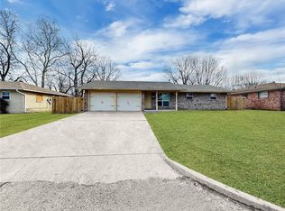 509 Dyer St, Springdale, AR 72762