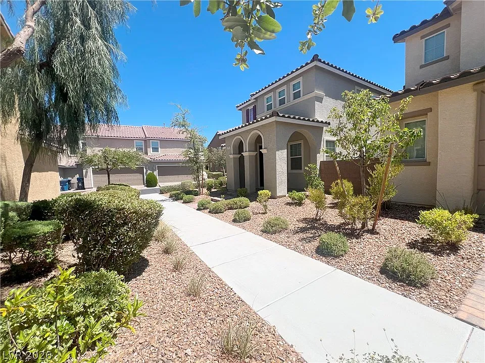 3145 Umbria Hills Walk