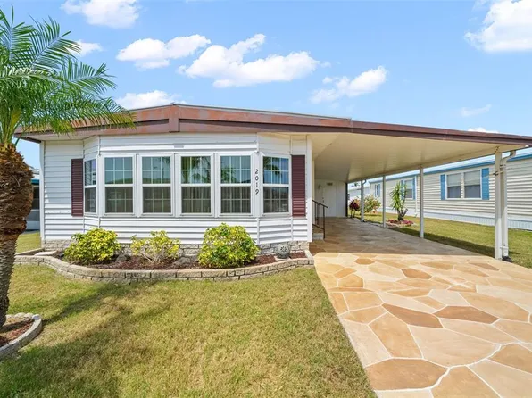 2019 Maui Dr, Holiday, FL 34691