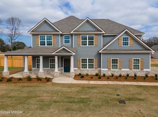 106 Lady Ln, Warner Robins, GA 31088