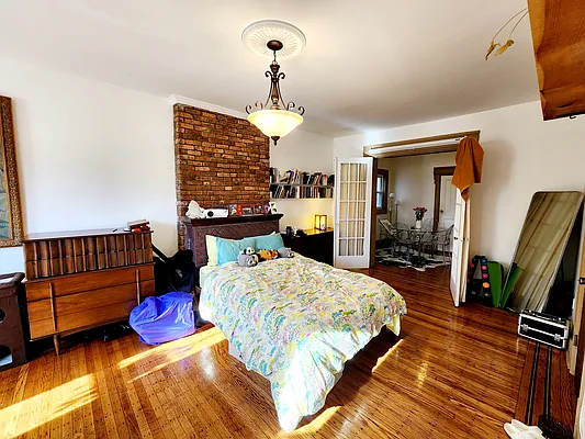 Rented by Brooklyn Property Group LLC | media 41