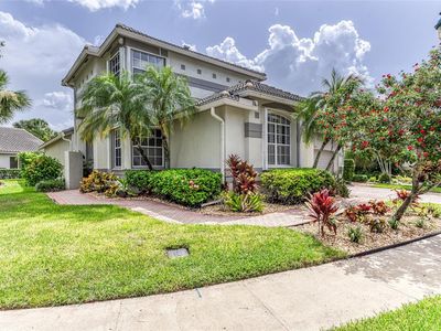 1452 E Lacosta Dr E, Pembroke Pines, FL, 33027