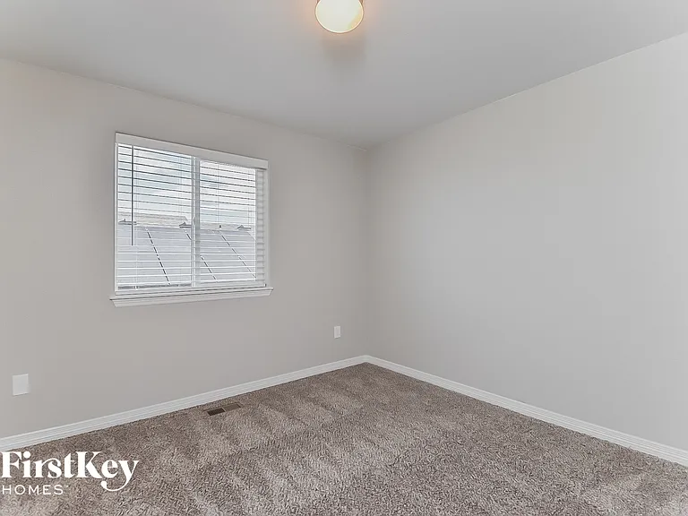 6470 Chaplin Dr — Photo 11